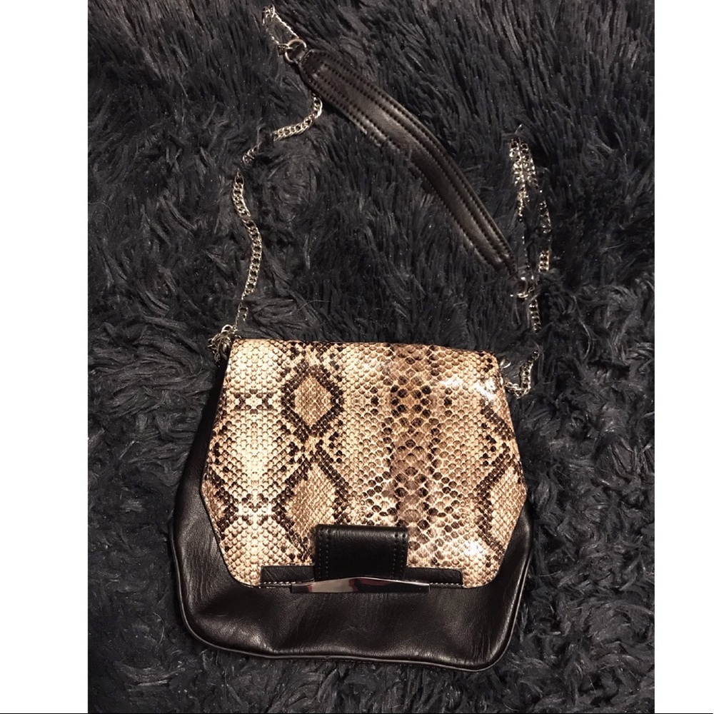 Danielle Nicole Purse